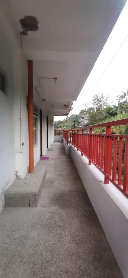 Cool Breeze Lodge And Cafe Banaue Exterior foto